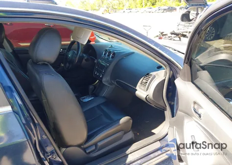 2010 Nissan Altima 2.5 S из США, поврежденный, VIN 1N4AL2AP7AN408136